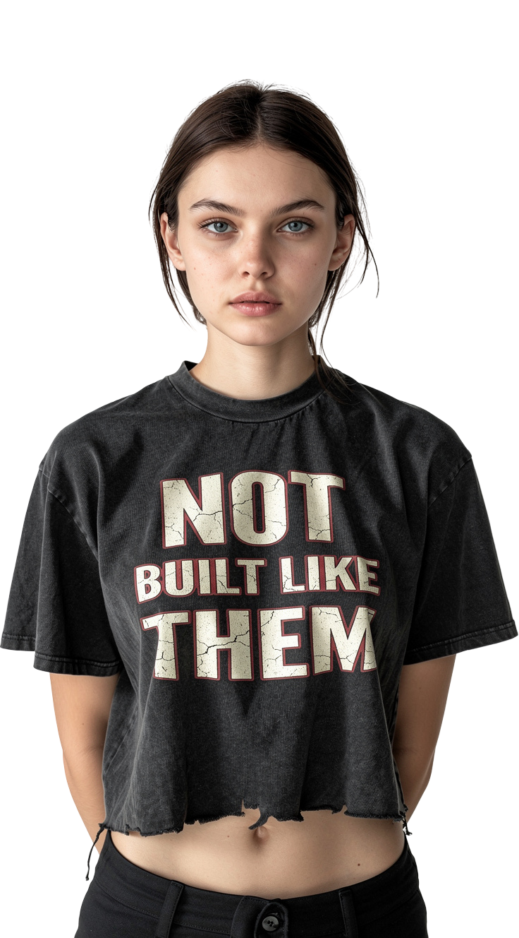 BEESMOOVE “Not Like Them” Raw Hem Wash Raw-Hem Boxy T-shirt