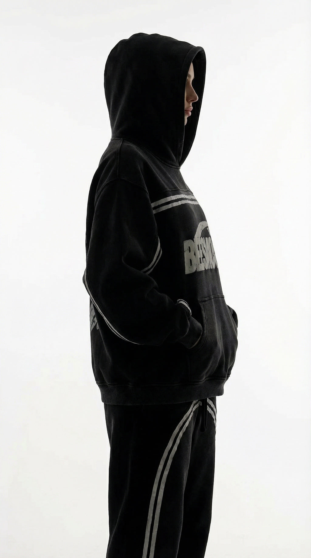 BEESMOOVE Noir Motion Kit  Set-Hoodie