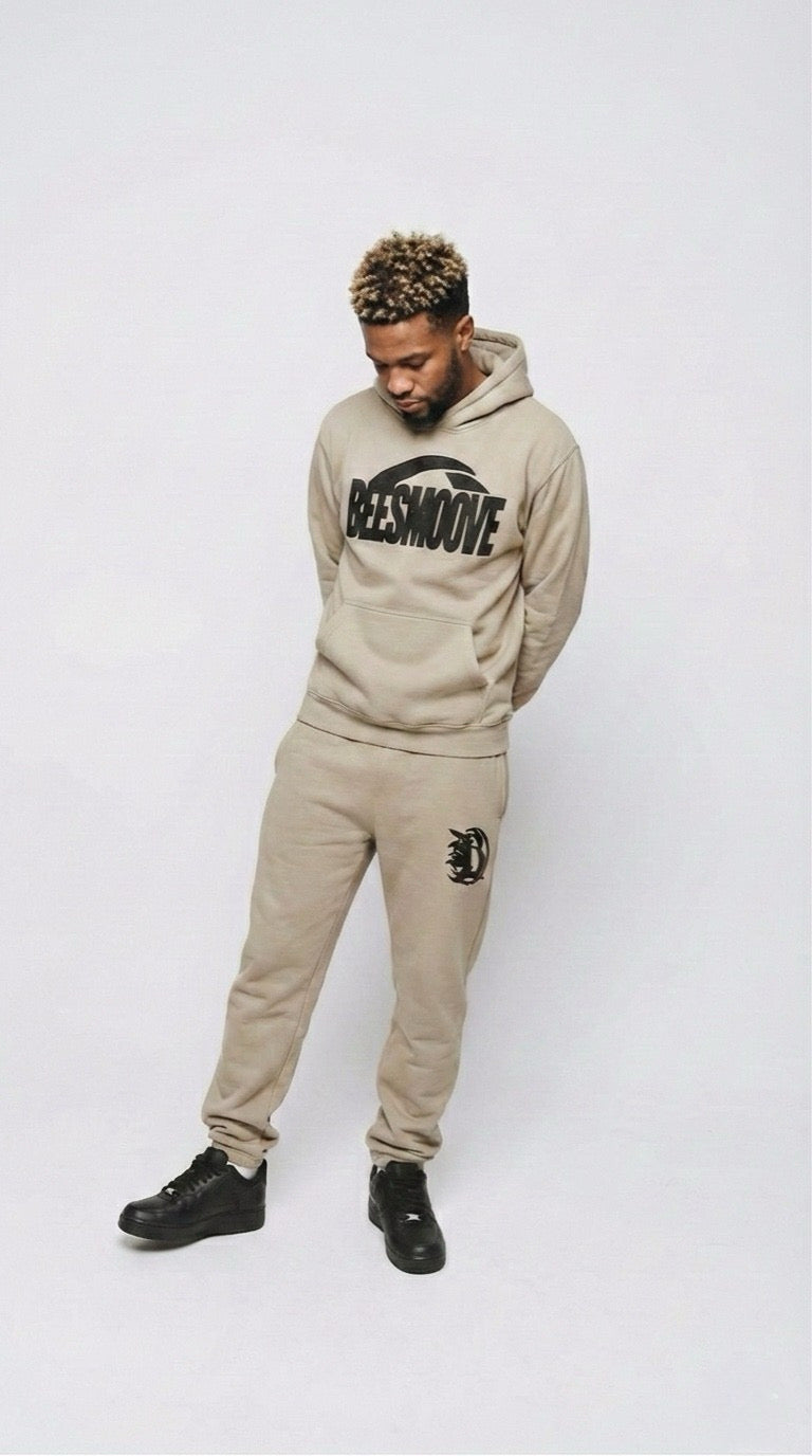 BEESMOOVE Motion unit BLK Essential Heavyweight Hoodie