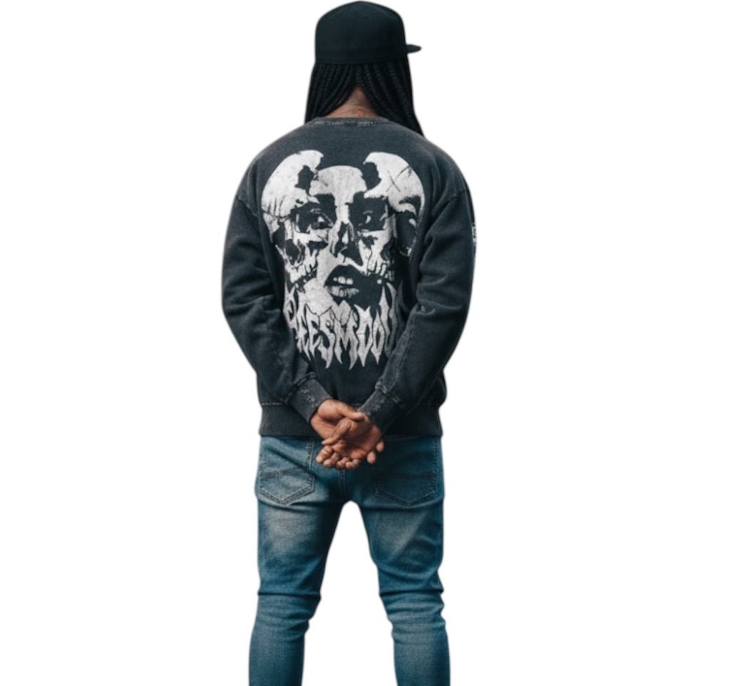 BEESMOOVE Fear No Shadow Washed Oversized Sweatshirt - Beesmoove