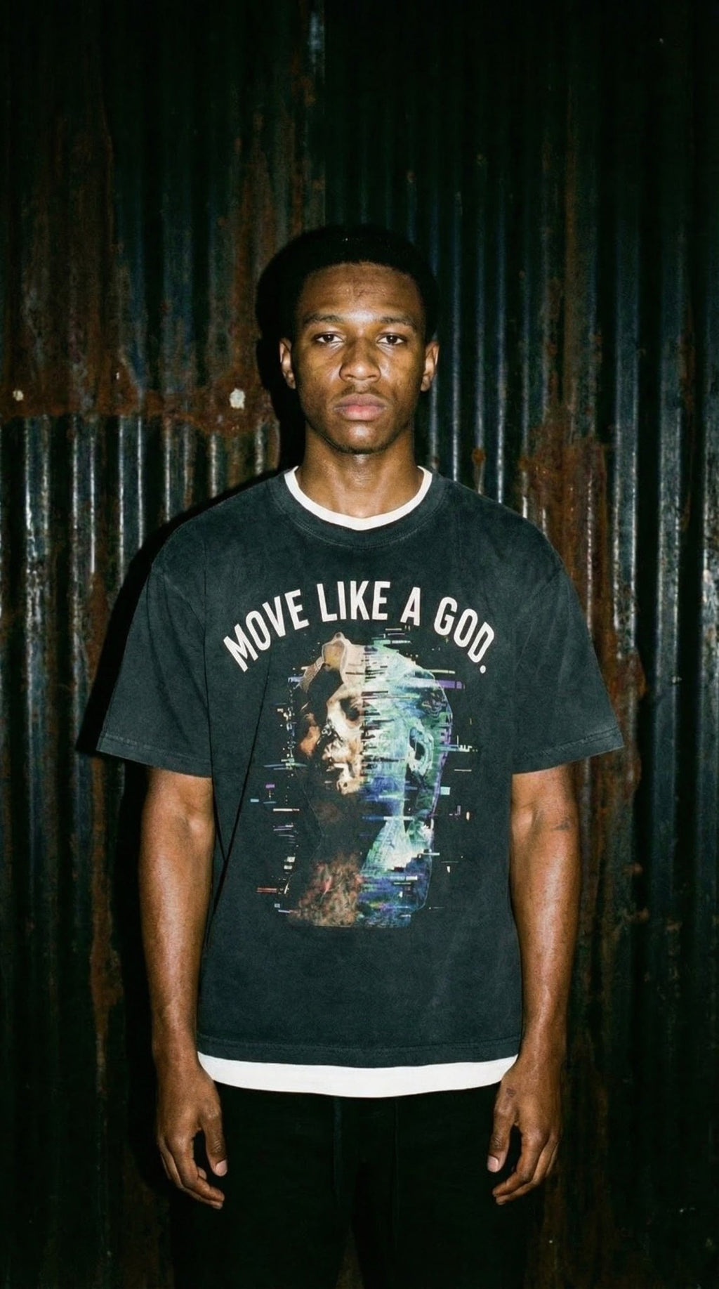 BEESMOOVE: Move Like A God T-Shirt - Beesmoove