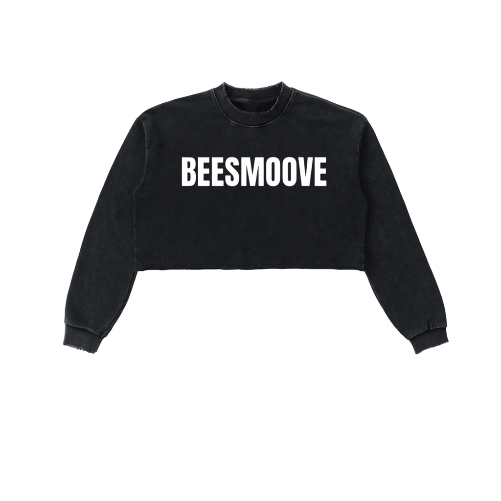 BEESMOOVE Snow Washed Raw Edge Cropped Sweatshirt - Beesmoove
