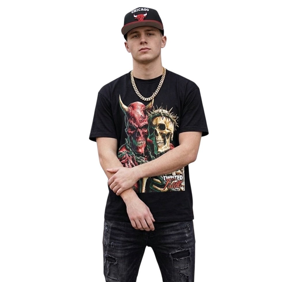 BEESMOOVE Twisted Faith T-Shirt - Beesmoove