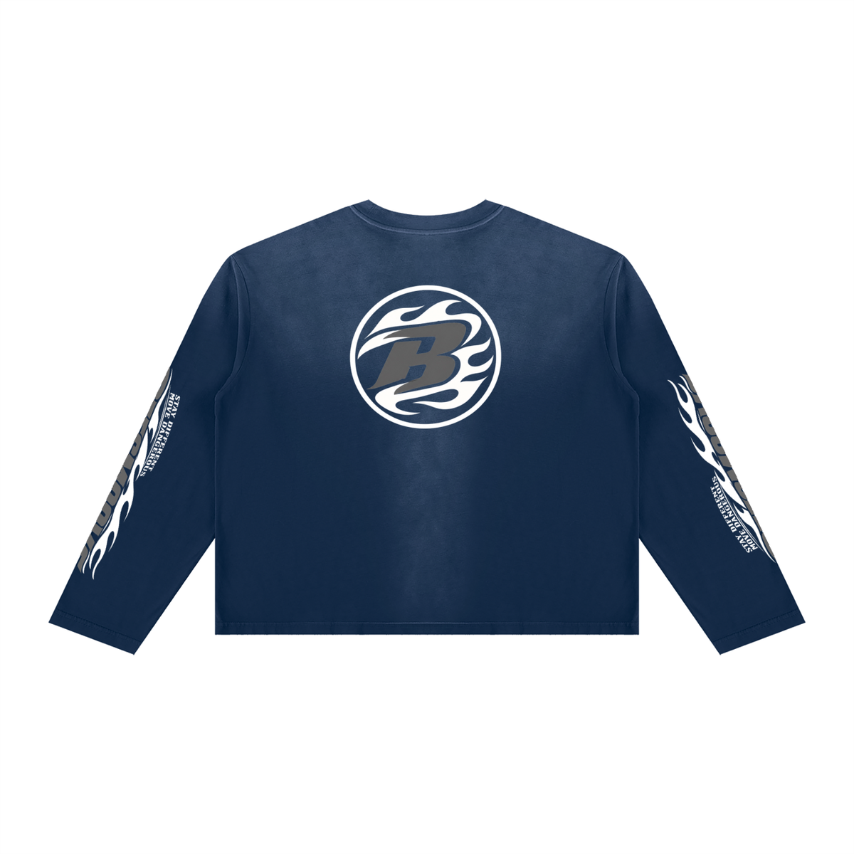 BEESMOOVE Stay Different Boxy Long Sleeve T-Shirt